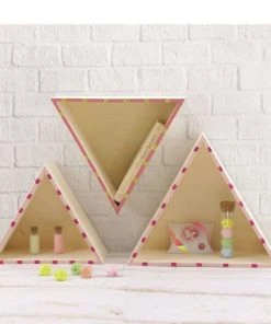 Graine Créative 3 étagères Triangles En Bois -Maisons du Monde boutique 3 etageres triangles en bois 3