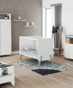 AT4 Armoire Blanc Et Hêtre 7 AT4 Armoire Blanc Et Hêtre -Maisons du Monde boutique armoire blanc et hetre 2