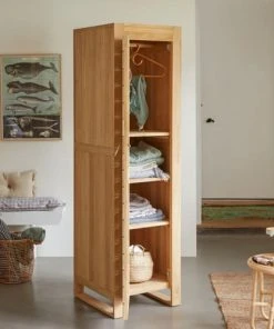 Tikamoon Armoire Enfant En Teck Massif -Maisons du Monde boutique armoire enfant en teck massif 1