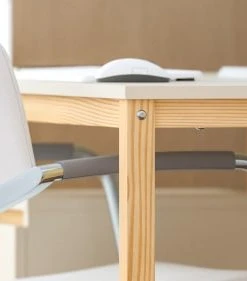 WNM Group Bureau Enfant En Pin Massif 120x60 Beige -Maisons du Monde boutique bureau enfant en pin massif 120x60 beige 6