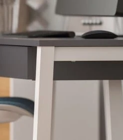 WNM Group Bureau Enfant En Pin Massif 120x60 Gris Foncé -Maisons du Monde boutique bureau enfant en pin massif 120x60 gris fonce 23