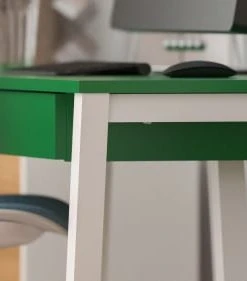 WNM Group Bureau Enfant En Pin Massif 120x60 Vert 12 WNM Group Bureau Enfant En Pin Massif 120x60 Vert -Maisons du Monde boutique bureau enfant en pin massif 120x60 vert 17