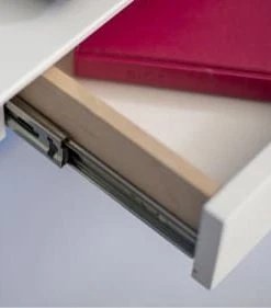 WNM Group Bureau Enfant En Pin Massif 85x40 Blanc -Maisons du Monde boutique bureau enfant en pin massif 85x40 blanc 2