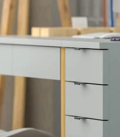 WNM Group Bureau Pour Enfant En Pin Massif 120x60 Gris -Maisons du Monde boutique bureau pour enfant en pin massif 120x60 gris 8