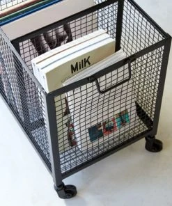 Tikamoon Casier à Jouets Enfant En Métal -Maisons du Monde boutique casier a jouets enfant en metal 4