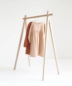 Charlie Crane Portant à Vêtements Enfant 11 Charlie Crane Portant à Vêtements Enfant -Maisons du Monde boutique portant a vetements enfant 4