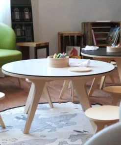 Drawin’table Table à Dessiner Multifonction XXL En Bois D90 Cm Avec 4 Tabourets 9 Drawin’table Table à Dessiner Multifonction XXL En Bois D90 Cm Avec 4 Tabourets -Maisons du Monde boutique table a dessiner multifonction xxl en bois d90 cm avec 4 tabourets 7