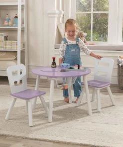KidKraft Table Ronde En Bois Coloris Lavande Pour Enfant Et 2 Chaises -Maisons du Monde boutique table ronde en bois coloris lavande pour enfant et 2 chaises 2