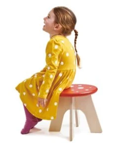 Tender Leaf Toys Tabouret Champignon -Maisons du Monde boutique tabouret champignon 2